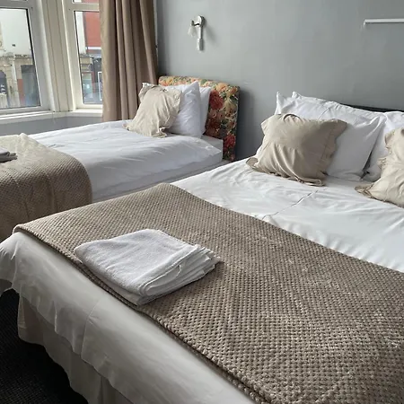 Somerville Hotel-3